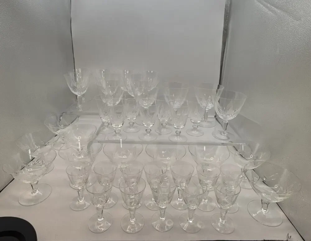 40 Pieces Art Deco Cocktail Glasses Vintage Etched Empire or Star Burst Pattern